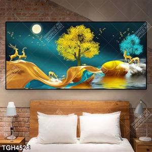 Tranh ghép hưou và cây vàng