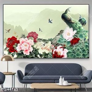 Tranh ghép chim công và hoa mộc lan
