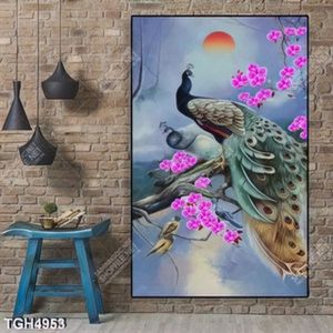 Tranh sơn dầu chim công và hoa đào