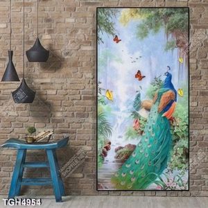 Tranh ghép sơn dầu chim công trong rừng