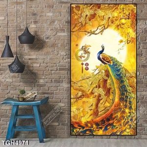 Tranh ghép khổ dọc chim công tài lộc