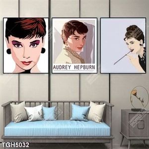 Tranh ghép 3 tấm Audrey Hepburn