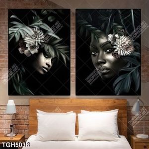 Tranh ghép 2 tấm cô gái