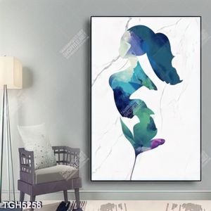 Tranh ghép cô gái nền vân đá