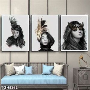 Tranh ghép 3 tấm chân dung cô gái