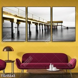 Tranh ghép 3 tấm chân cầu
