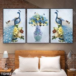 Tranh ghép 3 tấm chim công xanh