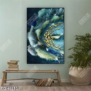 Tranh khổ dọc đàn cá và hoa