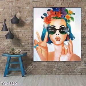 Tranh girl