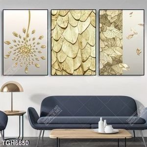 Tranh ghép 3 tấm hoa chất liệu gold