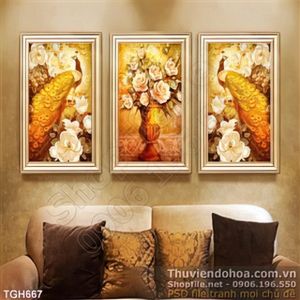 Tranh ghép chim công và bình hoa màu vàng