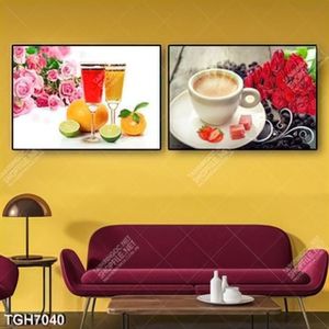 Tranh ghép 2 tấm ly nước ép