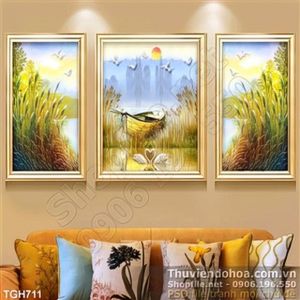 Tranh ghép chiếc suồng bên bờ sông