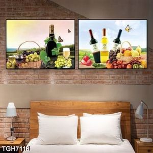 Tranh ghép 2 tấm rượu và giỏ trái cây