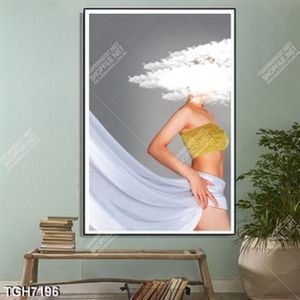 Tranh ghép người mẫu và mây