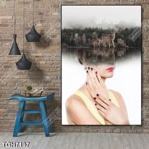 Tranh ghép người mâuc và rừng cây