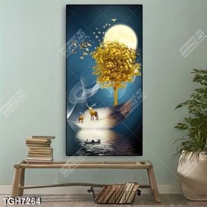 Tranh khổ dọc hươu và cây vàng