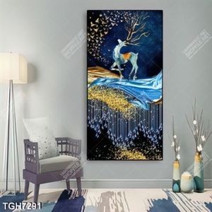 Tranh khổ dọc hươu trên núi