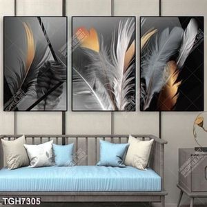 Tranh ghép 3 tấm lông vũ