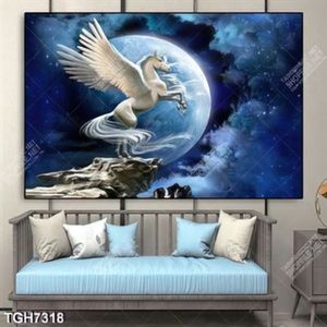 Tranh sơn dầu kỳ lân và trăng