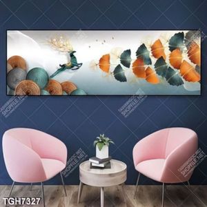 Tranh khổ ngang hươu và lá cây