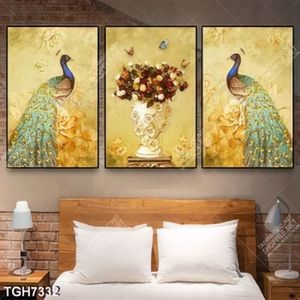 Tranh ghép 3 tấm chim công và bình hoa đẹp