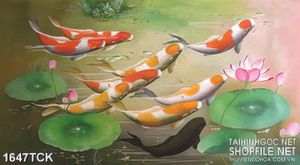 Tranh sơn dầu cá koi tung tăng trong hồ sen trang trí