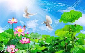 Tranh những bông hoa sen hồng bên đàn chim bồ câu