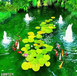 Tranh những bông hoa sen hồng bên đàn cá chép vàng
