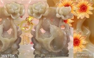 Tranh hoa sen thư pháp giả ngọc