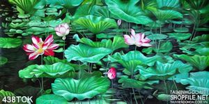 Tranh hoa sen dán tường độc đáo