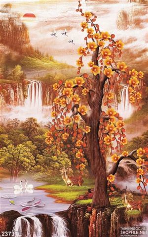 Tranh thác nước phong thủy và hoa mai