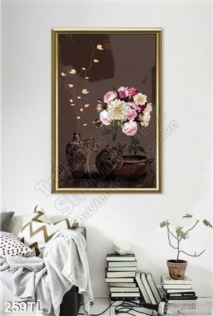 Tranh lụa bình hoa hồng