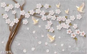 Tranh lụa cành mai và bướm