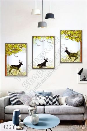Tranh lụa 3D hươu nai trang trí đẹp