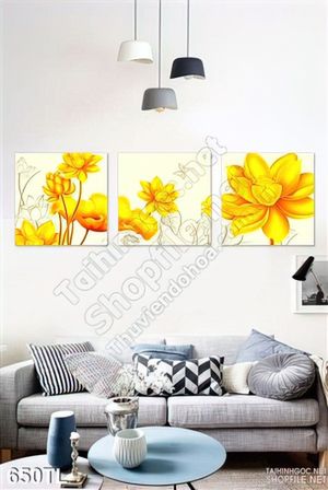 Tranh lụa 3D sen vàng đẹp nhất