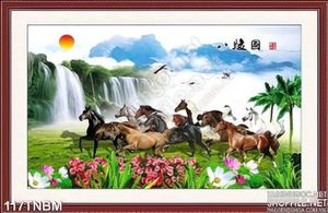 Tranh Bát Mã Psd và thác nước phong cảnh