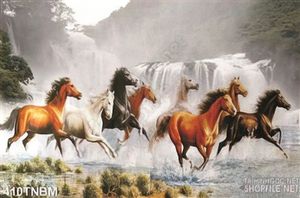 Tranh Ngựa và thác nước đẹp