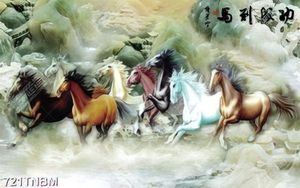 Tranh bát mã giả ngọc bên chữ hán trang trí nội thất