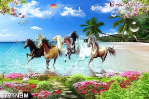 Tranh bát mã trên bãi biển đẹp in kính