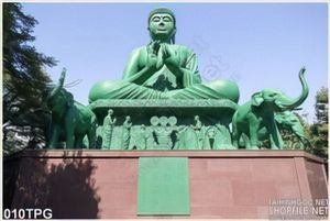 Tranh phật tổ trong chùa
