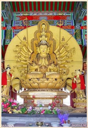 Tranh phật trong chùa