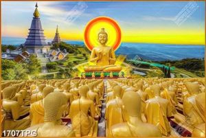Tranh tượng Phật ở ngôi chùa trên núi