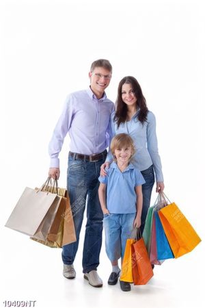 Tranh gia đình đi mua sắm