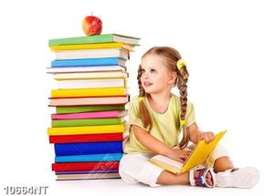 Tranh cô bé ngồi bên chồng sách