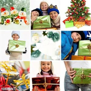Tranh bộ ghép bé nhận quà noel