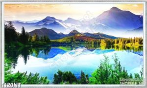 Tranh mây nước hữu tình