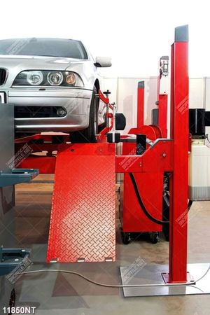 Tranh gara sửa xe ô tô