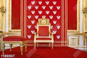 Tranh không gian màu đỏ nỏi bật