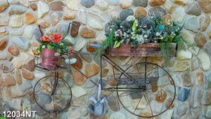 Tranh chiếc xe đạp chở hoa gắn lên tường 